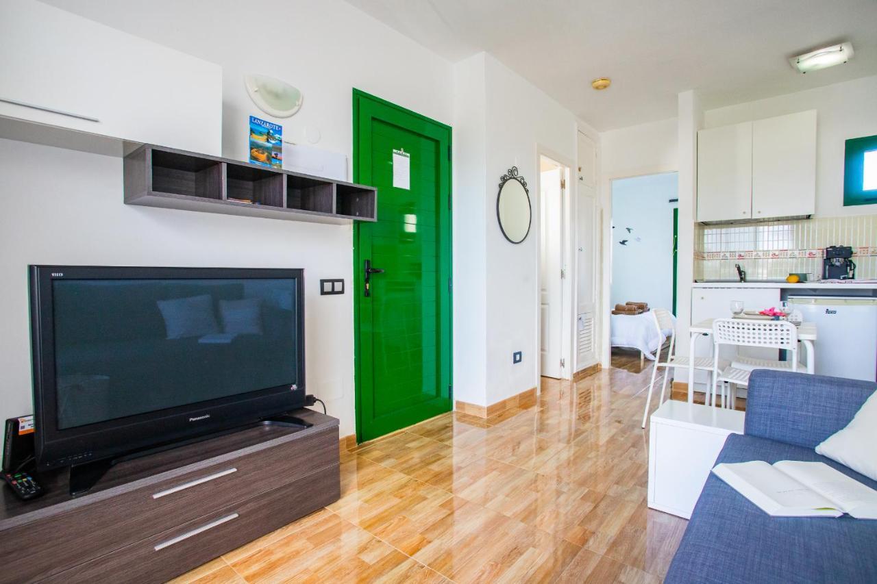 Moya Apartment Tias Ngoại thất bức ảnh